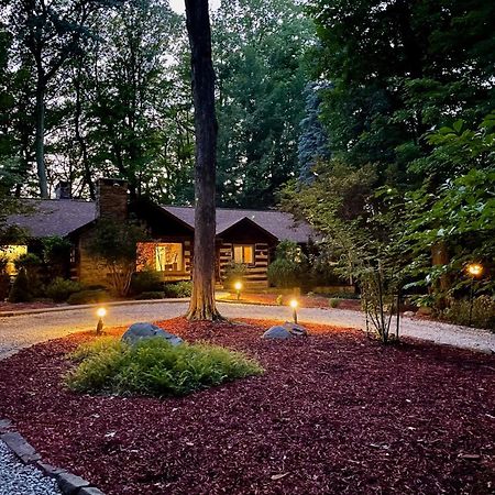 Log Cabin - Natures Oasis - Fire Pit & Gazebo Кливленд Экстерьер фото